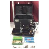 Exquisite Singer Featherweight Sewing Machine