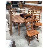 Nice Vintage Maple Table Set