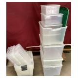 5 Tubs with Locking Lids and 5 Extra Lids