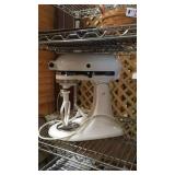 Brand New Looking KitchenAid Mixer.