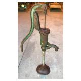 Old Cast Iron Columbiana Pump Co. Well Water Pump