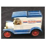 Ertl True Value Ford 1913 Model T Van Bank