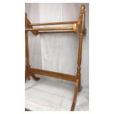 Wood Quilt Rack