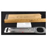 Pampered Chef Candy Thermometer