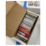 BOX OF MIXED SPORTS CARDS