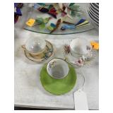 LOT OF VINTAGE CUPS SAUCERS