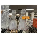 2PC VTG KISSING POTTERY CERAMIC BOY & GIRL