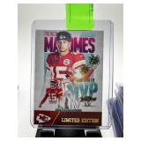 PATRICK MAHOMES FOOTBALL CARD