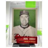 DUKE SNIDER BASEBALL CARD