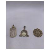 PENDANT LOT