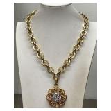 RJ GRAZIANO CAMEO PENDANT NECKLACE