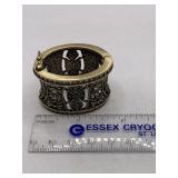 HEIDI DAUS BYZANTINE BRONZE SCARF/HAIR CLIP?