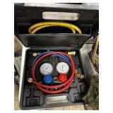 AC MANIFOLD TEST / CHARGE GAUGES