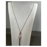 ROSE QUARTZ PENDANT NECKLACE
