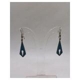ALPACA STONE INLAY PIERCED EARRINGS