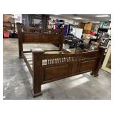 LARKE KING BED