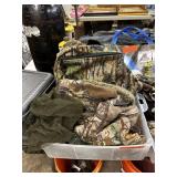 LOT OF MIXED HUNTING ITEMS