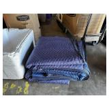 LOT OF 5 MOVING BLANKETS MIXED