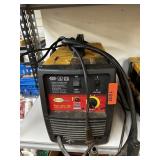 NORTHERN INDUSTRIAL FLUX CORE 125 WELDER