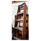 LOUISVILLE FOLDING LADDER 8FT