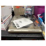 RECORD PLAYER PIONEER TURNTABLE PL-7