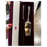 2PC GODINGER HIGH REPOUSSE CAKE SERVER / KNIFE