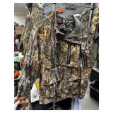 CAMO HUNTING JACKET SZ XL