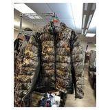 CAMOFLOUGED HUNTING JACKET GAME WINNER