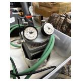 GAST VACUUM PUMP