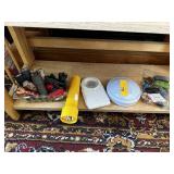 LOT OF MIXED LIGHTING HOUSEHOLD ETC