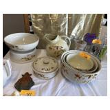 LARGE LOT OF HALL JEWEL TEA CHINA / POTTERY