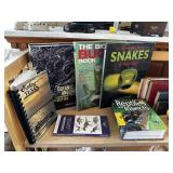 LARGE LOT OF BOOKS / COWBOYS & INDIAN MAGAZINES