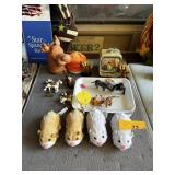 LOT OF MIXED ITEMS / MICKEY MINNIE MOUSE SCOOBY+