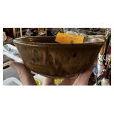 HANDMADE POTTERY BOWL