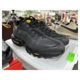 NIKE AIR MAX ANTHRACITE SZ 11.5 SHOES