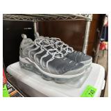 NIKE AIR VAPORMAX WOLF GREY SILVER SZ 11.5