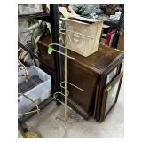 VINTAGE MID CENTURY BRASS TOWEL STAND RACK
