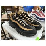 NIKE AIR MAX 95 BLACK & ELEMENTAL GOLD SZ 11