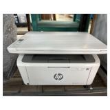 HP PRINTER LOOKS NEW / COPIER WORKS M139WE