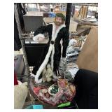 SANDRA CANNING SCULPTURE GHOST CHRISTMAS PRESENT