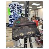 NICE DECORATIVE LIDDED BOX