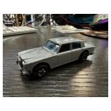 VINTAGE HOT WHEELS REDLINE CAR 1969 ROLLS ROYCE