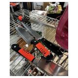 2PC HENCKELS KNIVES