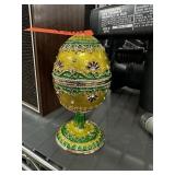 MUSICAL ENAMELED EGG
