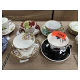4PC CHINA CUPS SAUCERS