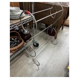 METAL QUILT / BLANKET HOLDER