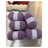 BLACKER DESIGNS LAMBS WOOL 5 SKEINS