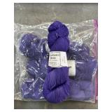 4 SKEINS YARN WONDERLAND CHESHIRE CAT MERINO WOOL