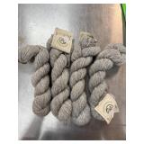 4 SKEINS YARN SCOTTISH CHAMPION SHETLAND WOL