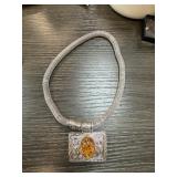 AMBER NECKLACE
